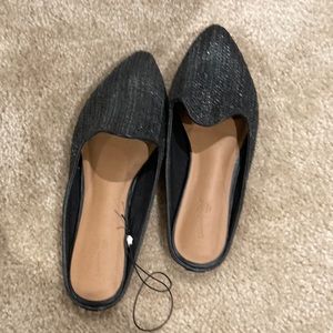 Universal thread mule shoes